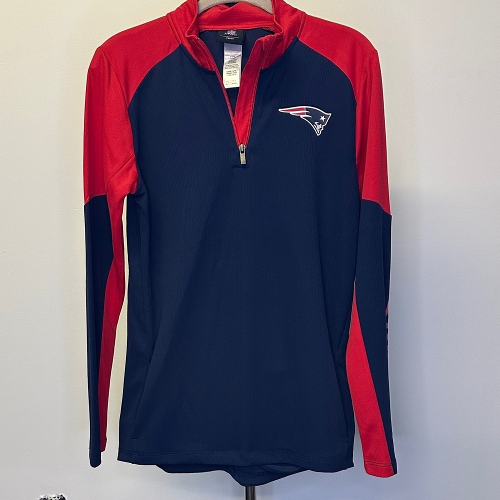 NFL Patriots Navy and Red Youth Quarter-Zip Team Pullover size large